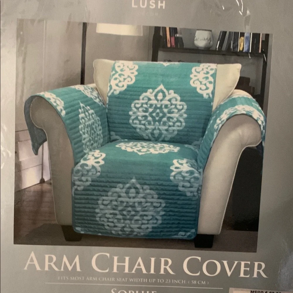 Lush Blue and White Furniture Cover Accents